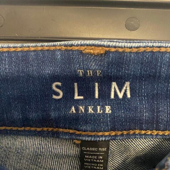 WHBM The Slim Ankle Jeans Skinny Mid Rise Dark Blue Western Jeweled Size 2 - Picture 11 of 16